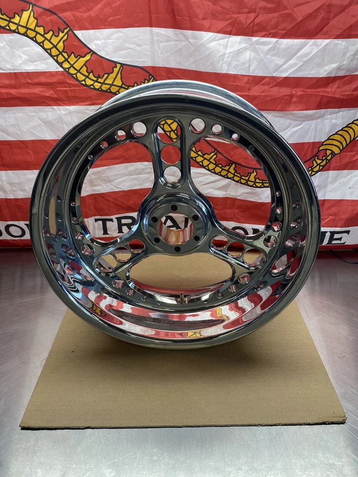 Rueda trasera cromada Arlen Ness Battistini Victory 17” x 6,25” Cross Country Vegas Foto 1 de 4