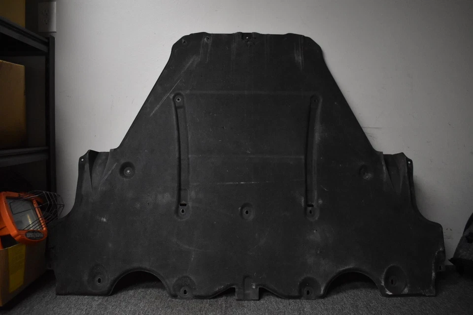 2012-2019 PORSCHE 911 CARRERA REAR SHIELD FACTORY OEM - Image 1 of 4