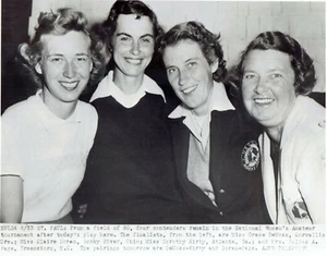 Foto vintage 1951 torneo de golf femenino Town & Country Club St. Paul Minnesota - Imagen 1 de 2