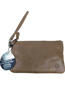 Mighty Purse Charge On The Go Tan Leather Wristlet For Smartphones - Picture 1 of 12