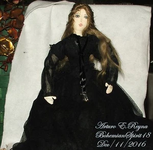 MUÑECA DE TRAPO FIRMADA ARTURO E. Reyna ébano victoriano y marfil topsy cabello humano al revés - Imagen 1 de 12