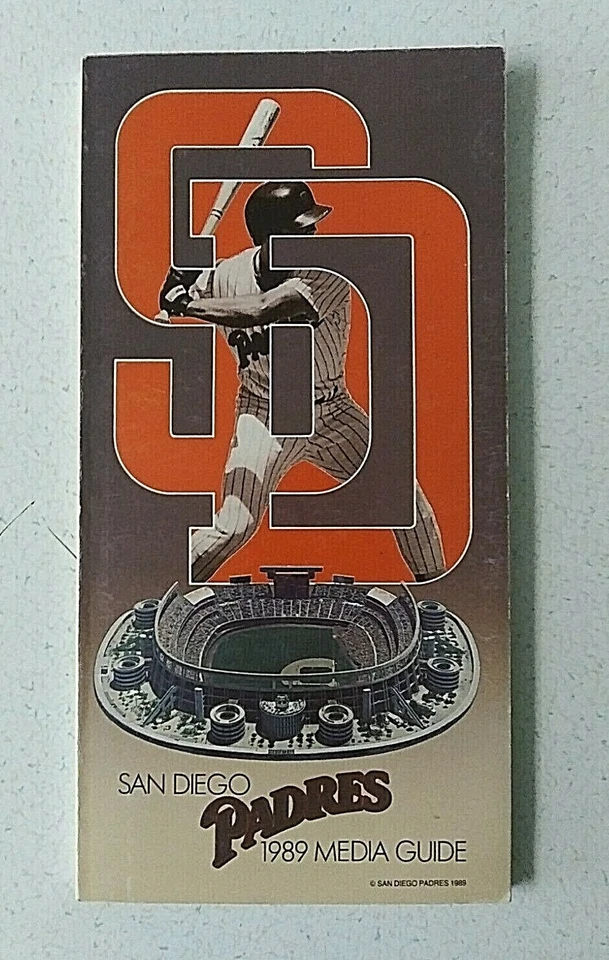 1989 SAN DIEGO PADRES MLB MEDIA GUIDE - FREE S&H - Image 1 of 1