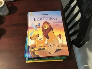 Disney Book Lotof 6 Books - Picture 1 of 6