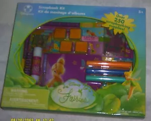 2007 NUOVO Disney Store - Disney's Fairies TinkerBell Scrapbook Kit (250+ forniture - Foto 1 di 2
