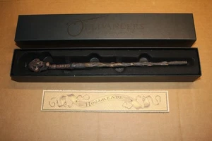 Elder 13 Ollivanders Interactive Wand Universal Studios Harry Potter - Picture 1 of 12