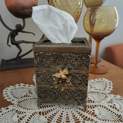 VTG Hollywood Regency Tissue Box Holder Cover Square Gold Ormolu Filigree - Image 1 of 4