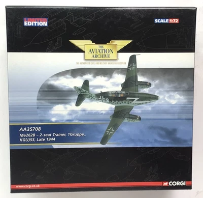 Corgi AA35708 Me262B 2 Seat Trainer 1Gruppe KG(J)53 1944 2010 Limited Edition - Image 1 of 4