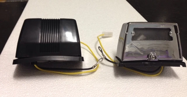 2 FANALINI TARGA FIAT 124 ABARTH  - Immagine 1 di 1