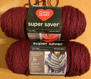 Zwei neue 7 Unzen Knäuel Red Heart Super Saver 100 % Acryl weinrot Farbe Garn - Bild 1 von 5