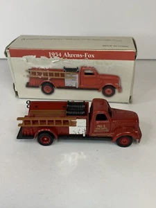 DIECAST 1954 AHRENS-FOX TOY CAR 2001 READERS DIGEST EXCLUSIVE 1/64 SCALE - Picture 1 of 5