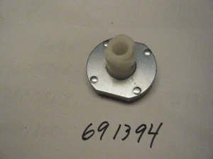 NEW BRIGGS & STRATTON STARTER CLUTCH  PART NUMBER 691394 - Picture 1 of 2