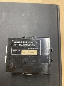 00 02 03 04 2001 Subaru Legacy Outback Control Module Security Unit H7110LS110 - Picture 1 of 3