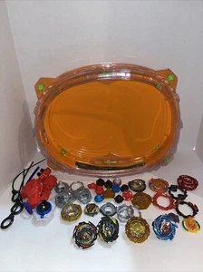 Beyblade Lot mit Arena - Bild 1 von 11