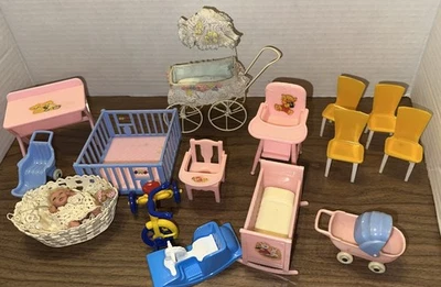 Cochecito de bebé vintage de 16 piezas para renovación de muebles para casa de muñecas, alambre, etc. Foto 1 de 4