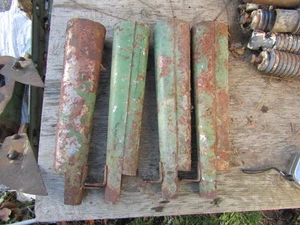 JOHN DEERE PLANTER 1290 1240 1250 ECC TUBI FERTILIZZANTI SECCHI - Foto 1 di 4