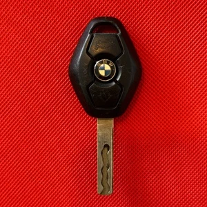 BMW 3 5 7 Series E46 X3 X5 Z3 Z4 3 Button Remote Key Fob Alarm- 6 933 008 (Used) - Picture 1 of 6