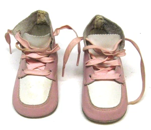 VINTAGE PAAR ROSA BABYSCHUHE - Bild 1 von 3
