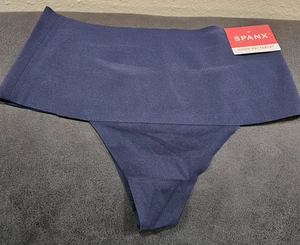 Perizoma SPANX Undie-tectable XS blu navy nuovo con etichetta X-Small *Spot - Foto 1 di 3