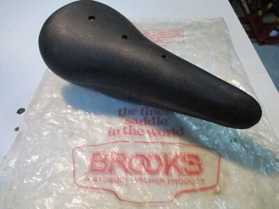 Винтажное седло для взрослого велосипеда BROOKS B18 ЧЕРНЫЙ пластиковый верх новое из старых запасов 1970-е - Изображение 1 из 4