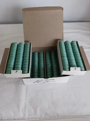 Heminway & Bartlett Nylon Hembobs Shade 456 Light Green 144 Bobbins  - Image 1 of 4