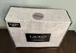 Ralph Lauren QUEEN SIZE Sheet Set Gray & White Medallion 4 pc Set Cottage NEW - Picture 1 of 9
