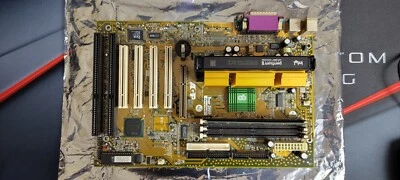 Slot 1 | Chaintech CT-6BTML |  Intel 440BX | Pentium 233MHz | Infineon 64MB RAM - Image 1 of 4