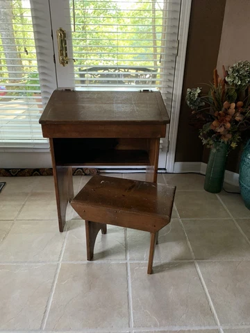 VINTAGE Country Handmade  Children’s Hinged School Desk With Bench! Adorable! Cover