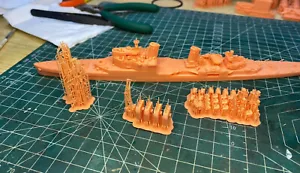 1/700 HMS Liverpool (C11) cruiser (waterline) 3D Printed kit - Picture 1 of 9