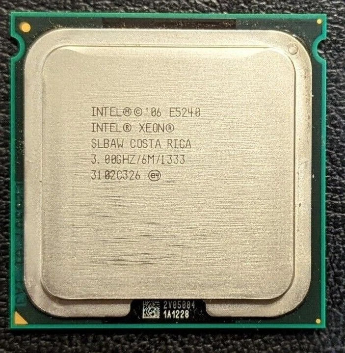 Intel Xeon E5240 Dual core 2 thread LGA771 3.0 Ghz SLBAW - Image 1 of 2