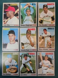Juego parcial de 199 tarjetas diferentes de béisbol Topps 1970 bajo grado a muy buen estado-excelente - Imagen 1 de 5