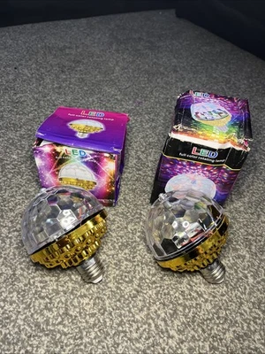 X2. LED bunte rotierende Magic Ball Disco flexibler Stecker Glühbirne Wandstecker - Bild 1 von 4