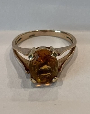 Anillo vintage de oro amarillo y citrino de 10kt - tamaño 6 / 3,39 gramos Foto 1 de 4