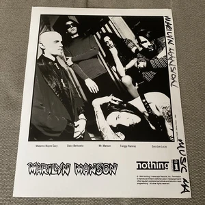 Foto de prensa de Marilyn Manson 8x10”. Twiggy Ramírez. Ver descripción. - Imagen 1 de 8