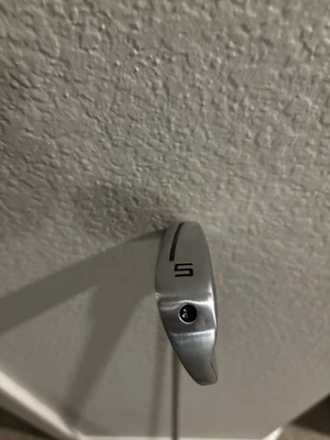 NUEVO RH Taylormade P790 Hierros 5 Hierro S300 Dorado Rígido Foto 1 de 4