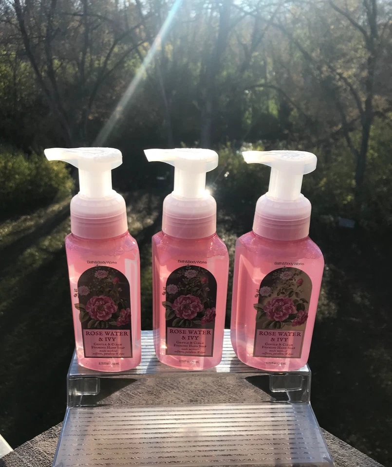 ¡NUEVO! Jabón de manos espumoso Bath & Body Works ROSEWATER & IVY - 8,75 fl oz Foto 1 de 1