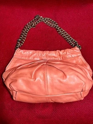 Bolso Hobo de Hombro Donna Karan Cadena Cuero con Bolsa para el Polvo USADO ¡Buen Estado!! Foto 1 de 4