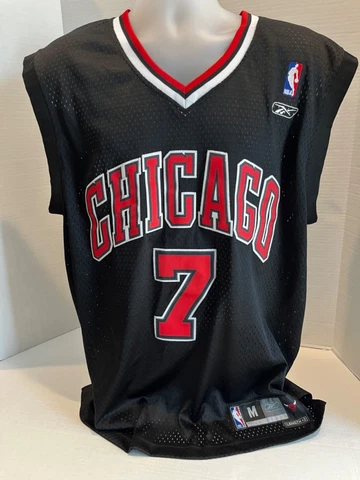 Chicago Bulls Ben Gordan #7 Reebok Stitched Jersey Mens size Medium +2 Cover