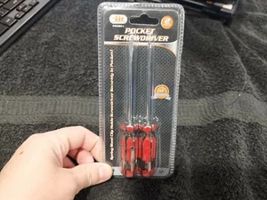 Juego de destornilladores de 2 piezas con clips de bolsillo rojo NUEVO - Imagen 1 de 2