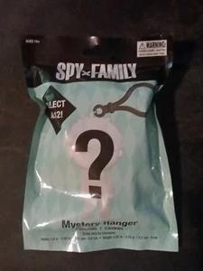 Spy X Family Mini Mystery Hanger Figure Crunchyroll NEW SEALED - Picture 1 of 5