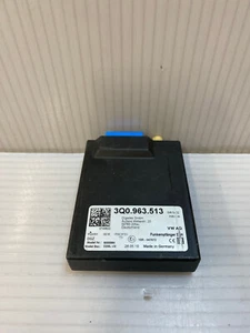 VOLKSWAGEN AUXUILIARY HEATING CONTROL UNIT - Picture 1 of 3