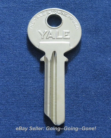 RARE ORIGINAL YALE & TOWNE Y1 5 PIN NICKEL SILVER UNCUT KEY BLANK YALE 8 999 NOS Cover
