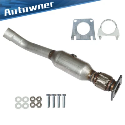 Catalytic Converter For Grand Caravan/Chrysler Town & Country 3.8/3.3L 2001-2007 - Image 1 of 4