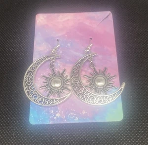 Moon & Sun Dangle Earrings – Cute Party Fashion Jewelry - Picture 1 of 3