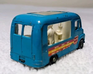 VINTAGE LESNEY MATCHBOX # 47 COMMER 1963 ICE CREAM TRUCK CANTEEN BLUE DIE CAST - Picture 1 of 11