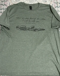Bible Verse Christian T-Shirt Isaiah 43:2 Gildan Softstyle Size L Green - Picture 1 of 6