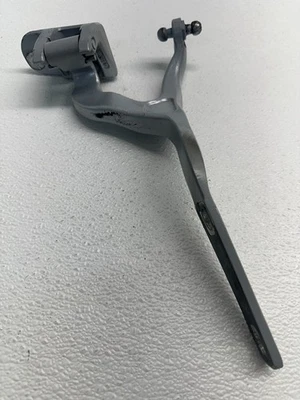 2006-2009 MERCEDES E350 W211 RIGHT PASSENGER TAILGATE TRUNK BOOT HINGE OEM 2245 Foto 1 de 4