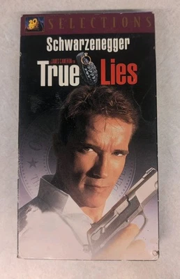 True Lies (VHS 2001) Jamie Lee Curtis Arnold Schwarzenegger **Buy 2 Get 1 Free** - Image 1 of 2
