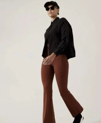 Athleta Cropped Stretch Tech Top Size 1X Black #882545 - Image 1 of 4