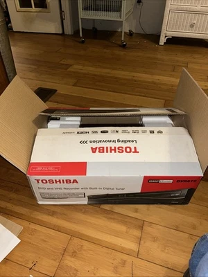Toshiba DVR620KU DVD VHS Combo Dolby DTS W/Remote No Manual Unopened - Image 1 of 4