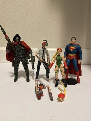 Lote de figuras escala 1/12 Spawn, McFarlane Superman, Street Fighter, Chainsaw Man  Foto 1 de 4